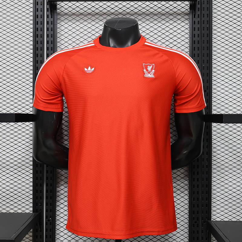 Version Player_Jugador 26 Liverpool Casual Retro Tallas S-3XL